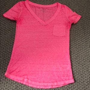 Simple Aeropostale neon pink tee